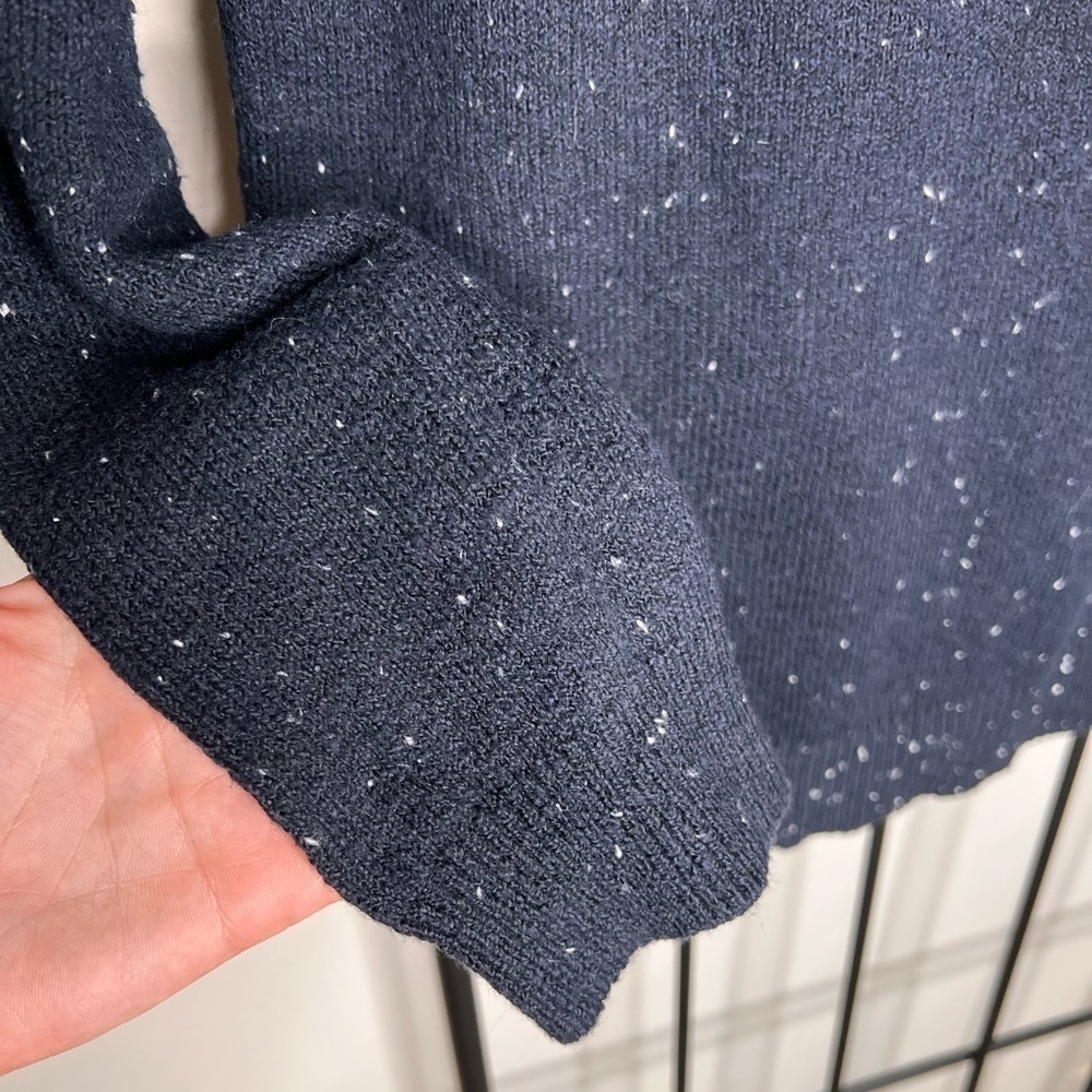 LOFT Polar Bear Speckled Sweater Sz S - Picture 4 of 7